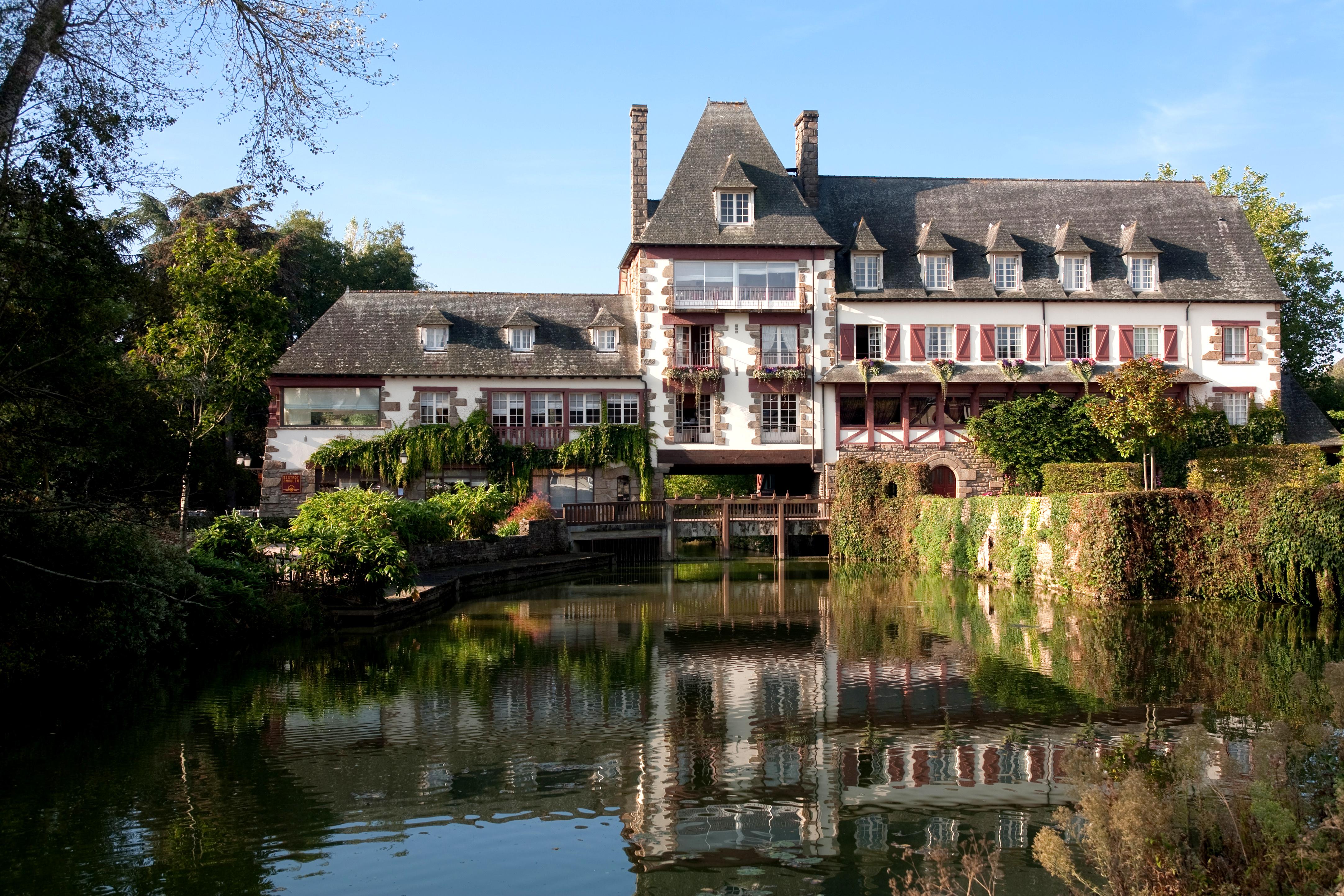 Logis Ar Milin Otel Châteaubourg Dış mekan fotoğraf