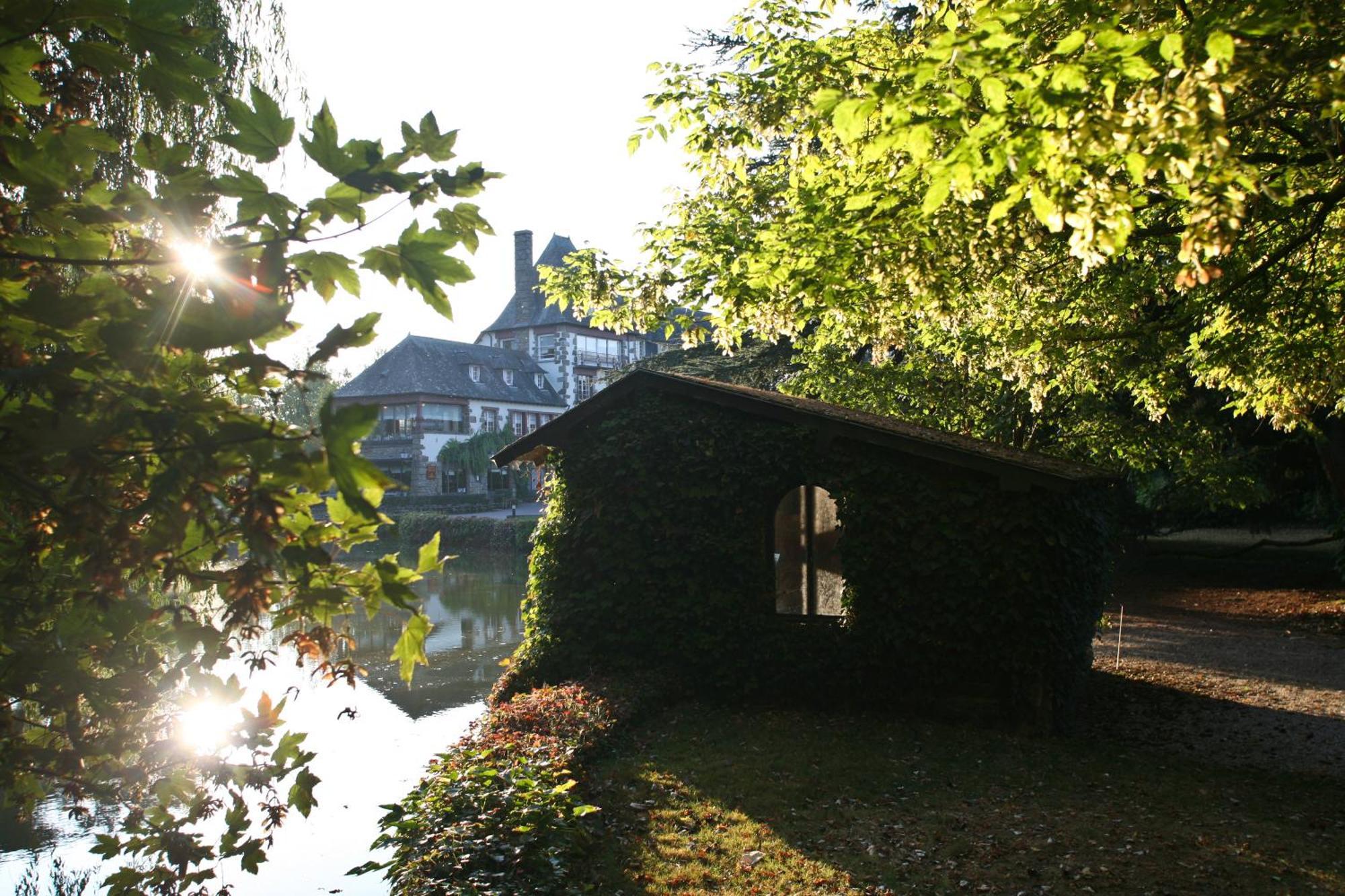 Logis Ar Milin Otel Châteaubourg Dış mekan fotoğraf