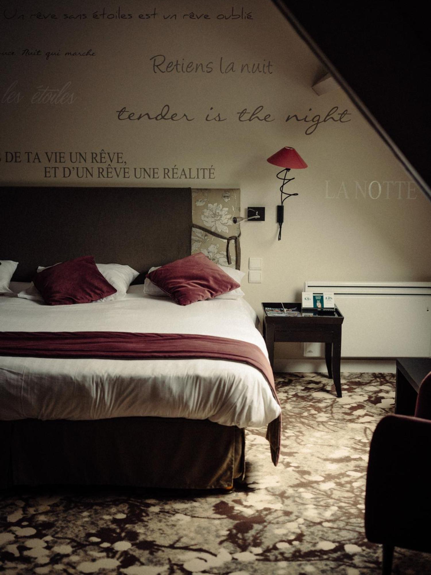 Logis Ar Milin Otel Châteaubourg Dış mekan fotoğraf