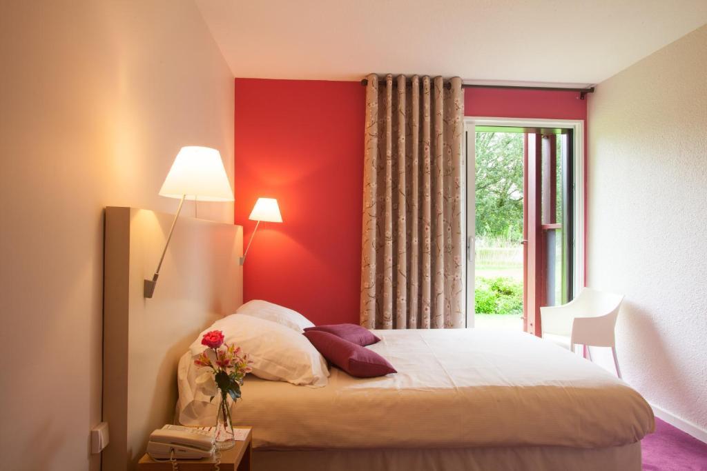 Logis Ar Milin Otel Châteaubourg Oda fotoğraf