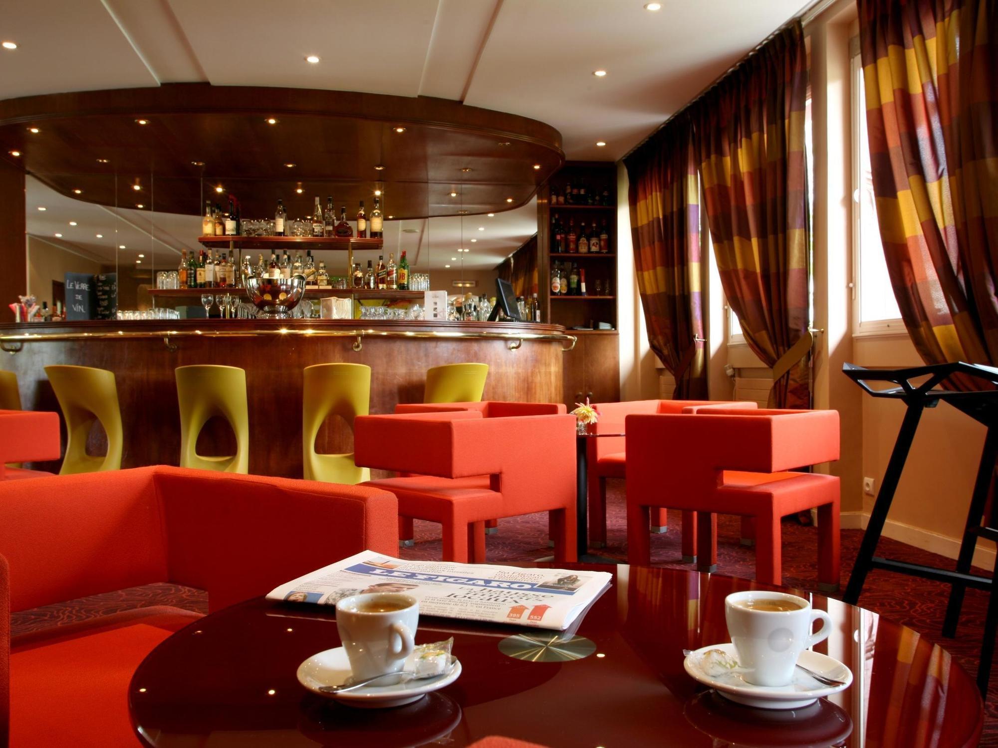 Logis Ar Milin Otel Châteaubourg Dış mekan fotoğraf