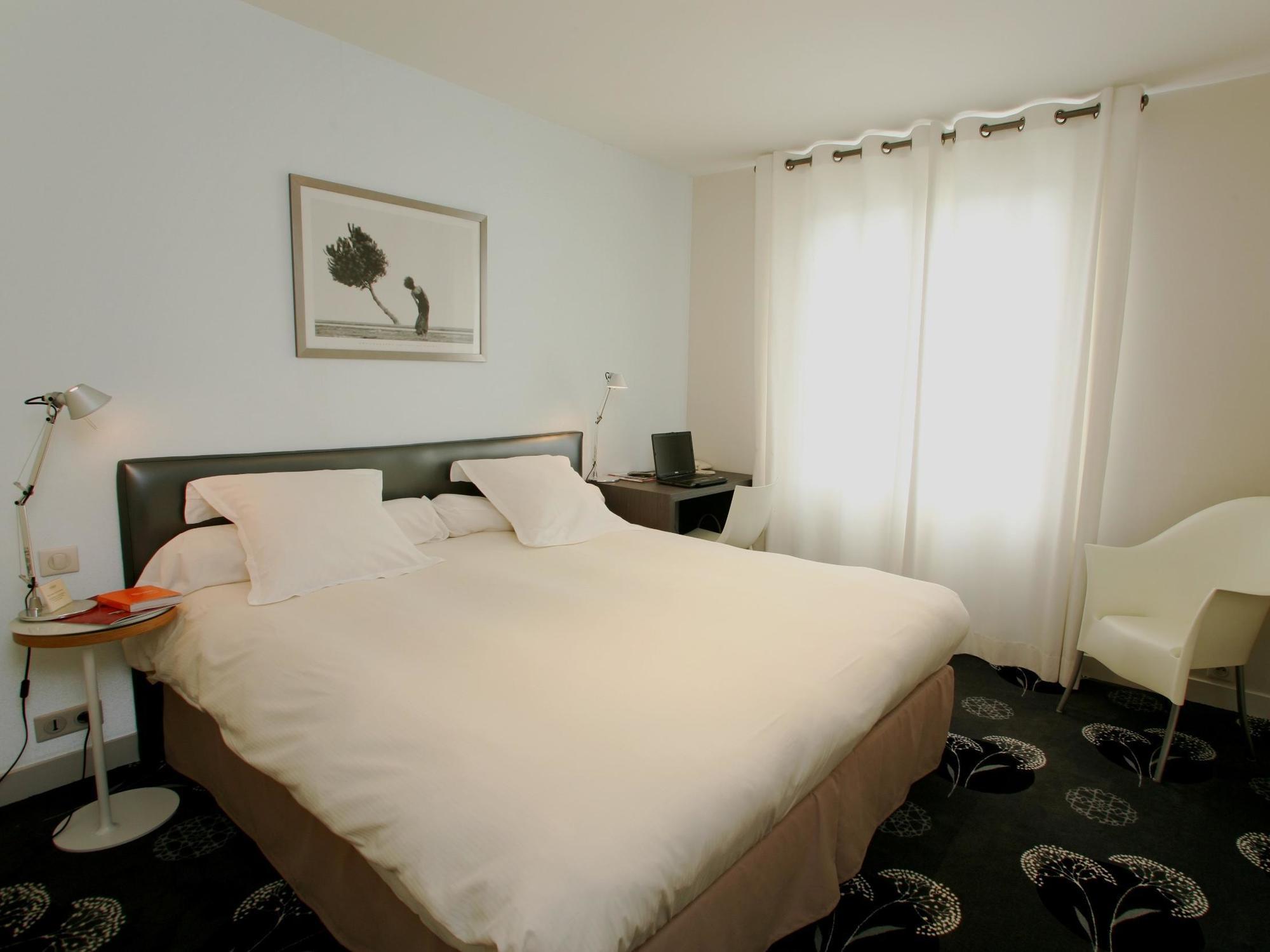 Logis Ar Milin Otel Châteaubourg Dış mekan fotoğraf